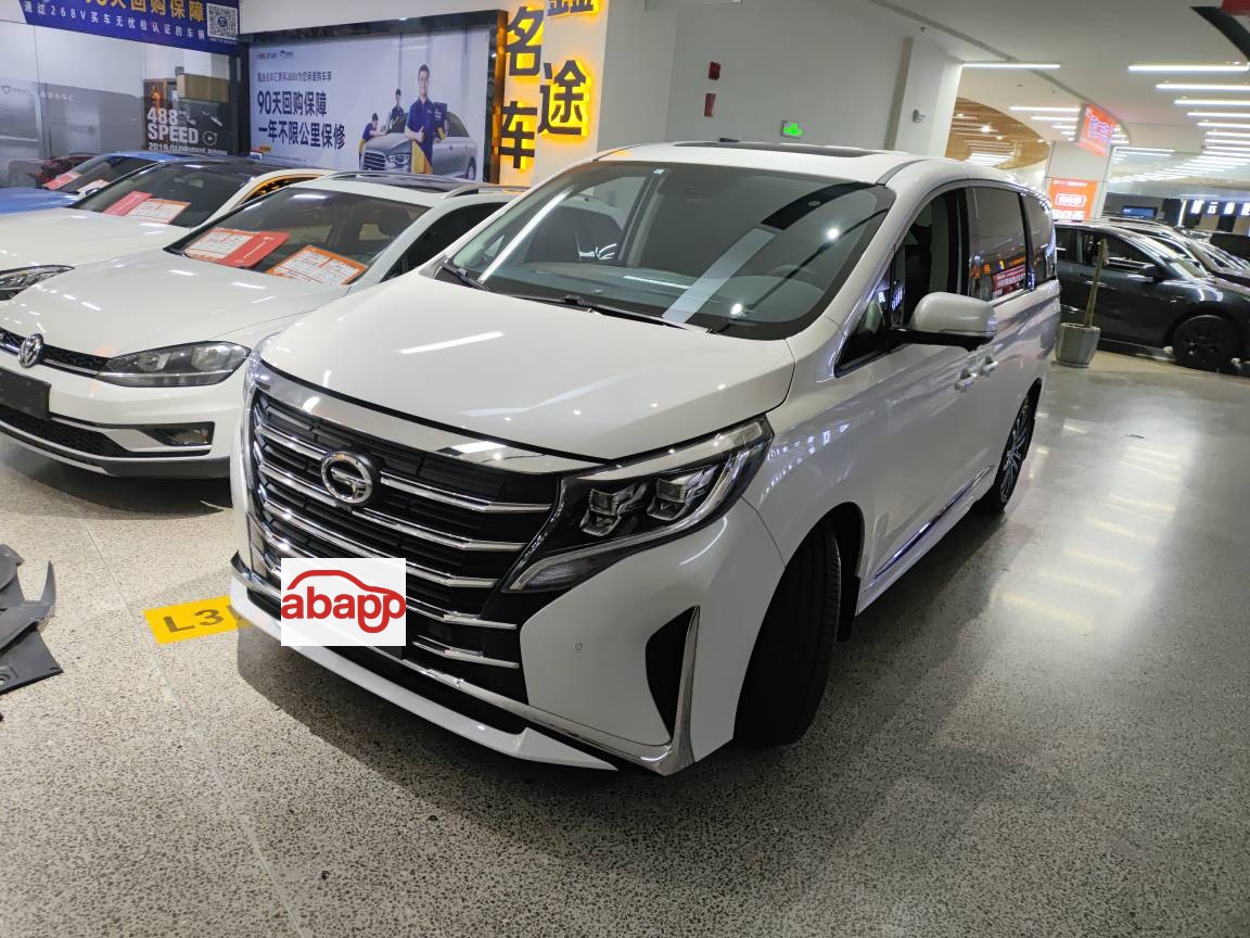 Car image 1